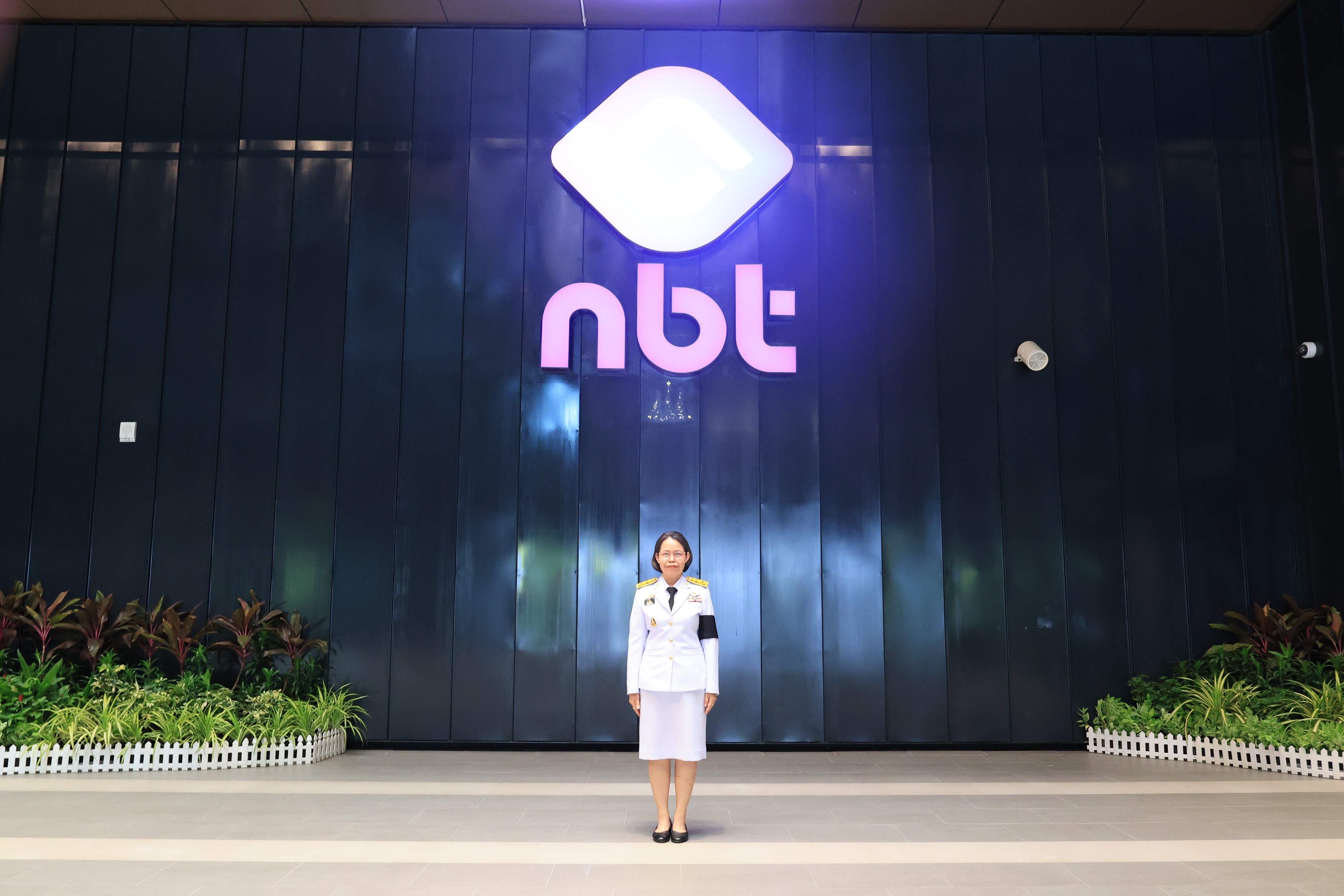 title - คณะผู้บริหาร ส.ป.ก. บันทึกเทปถวายพระพรชัยมงคล สมเด็จพระนางเจ้าสุทิดา พัชรสุธาพิมลลักษณ พระบรมราชินี เนื่องในโอกาสวันเฉลิมพระชนมพรรษา 48 พรรษา